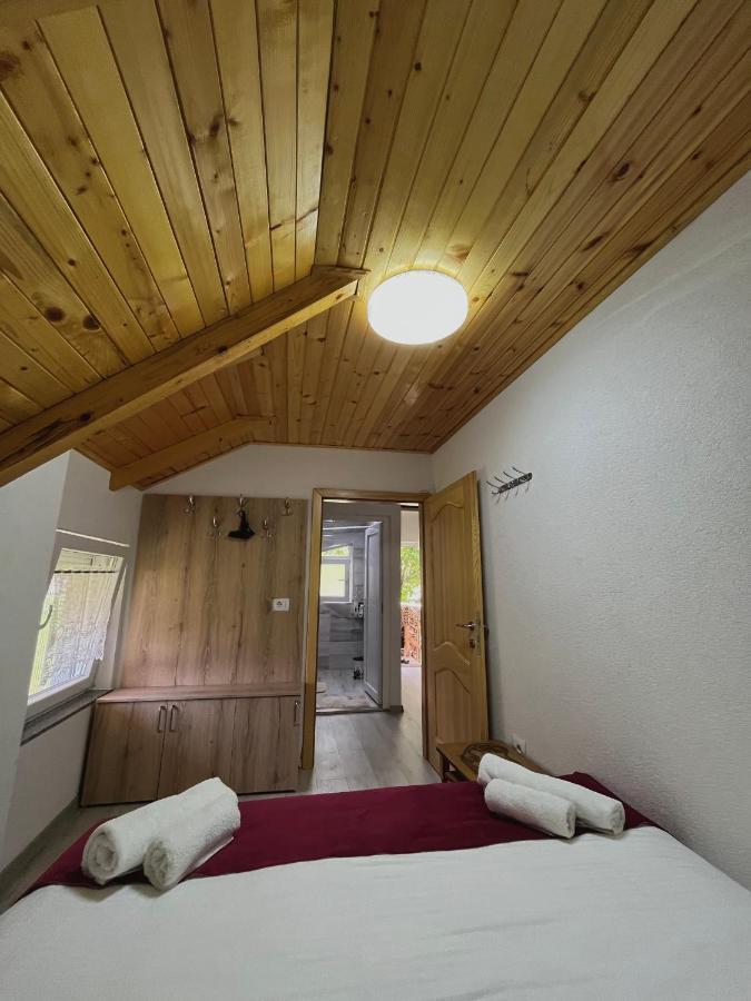 Guesthouse Gezim Selimaj Valbonne Exterior foto